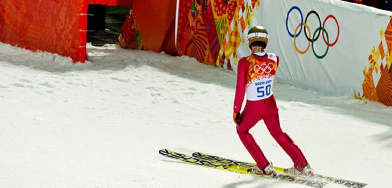 IO Pekin 2022. Skoki narciarskie. Program dzień po dniu. Kiedy walka o medale?