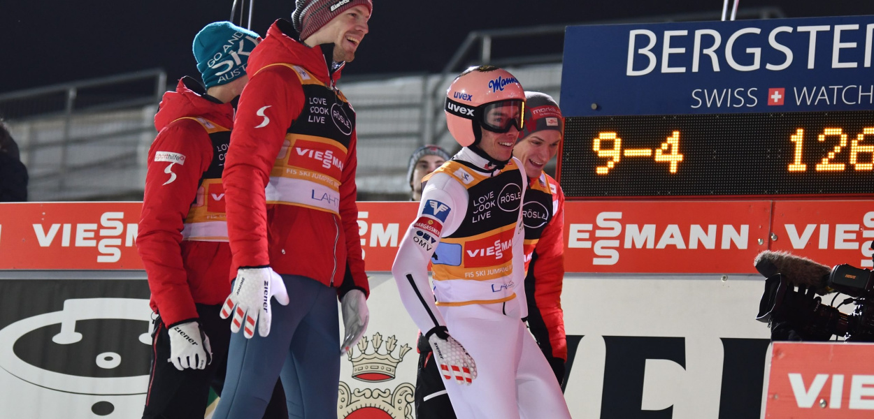 Austriacy triumfują w konkursie drużynowym, Polska na szóstym miejscu