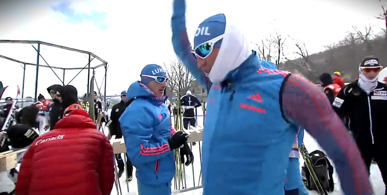 Rosjanie mają swoje "mistrzostwa". Biegacze biją się i to dosłownie