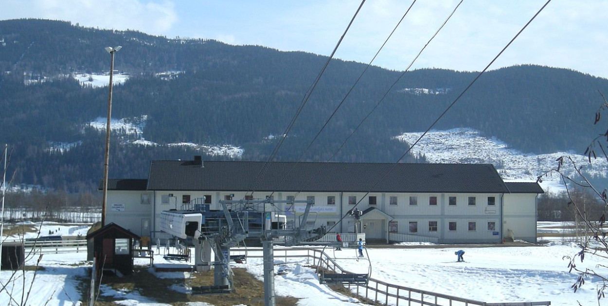<a href="https://commons.wikimedia.org/wiki/File:Kvitfjell_skitrekk.jpg">Jan-Tore Egge</a>, <a href="https://creativecommons.org/licenses/by-sa/4.0">CC BY-SA 4.0</a>, via Wikimedia Commons