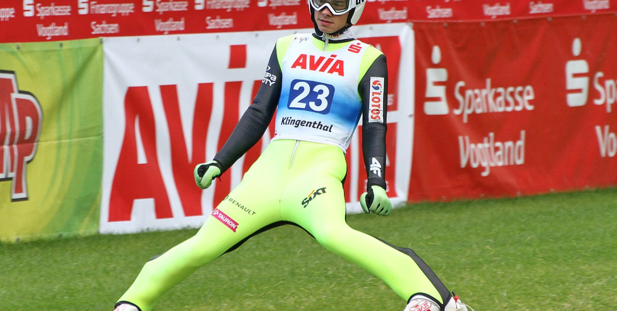 <a href="https://commons.wikimedia.org/wiki/File:2017-10-03_FIS_SGP_2017_Klingenthal_Jakub_Wolny_003.jpg">Christian Bier</a>, <a href="https://creativecommons.org/licenses/by-sa/4.0">CC BY-SA 4.0</a>, via Wikimedia Commons