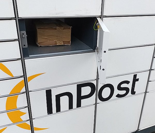 Paczkomat uratuje życie? InPost zamontuje specjalne urządzenia-138114