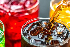Polacy mocno dostaną po kieszeni. Alkohol i słodkie napoje zdrożeją-138206