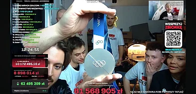 Zimowi sportowcy pomagają walczyć z rakiem. Semirunni oddał medal