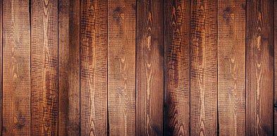 Postaw na stare deski i nadaj wnętrzu autentyczny klimat