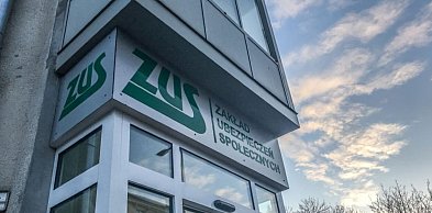 Pracownicy ZUS odchodzą od biurek. W całym kraju będą utrudnienia