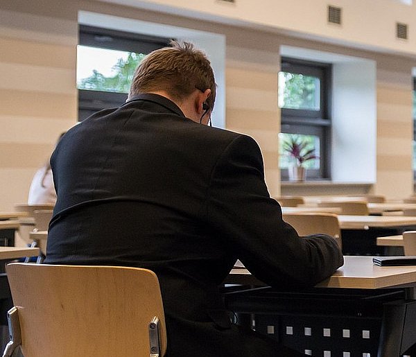 Zmiany w przepisach o wynagrodzeniach. Zapłacą za gotowość do pracy-138831