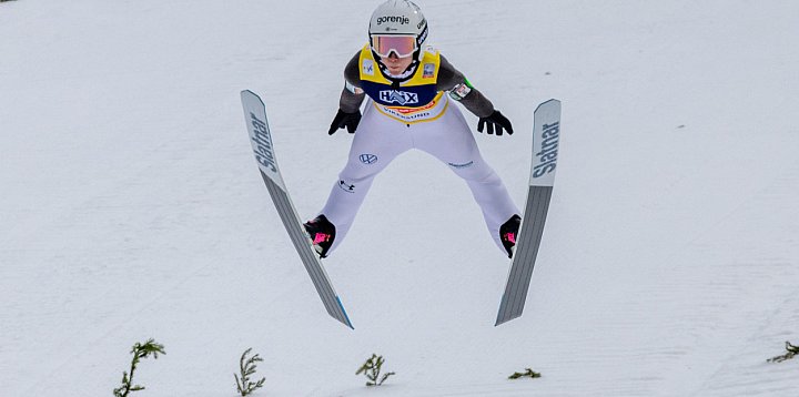 PŚ w Engelbergu. Zwycięstwo Prevc. Twardosz 21.-139536