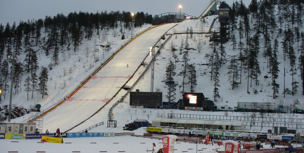 fot. Wikimedia Commons - Nelinjo