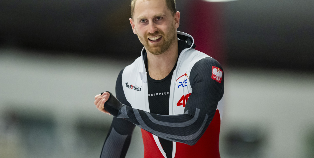 PŚ w Inzell. Kolejne podium Damiana Żurka! Rekord Polski Semirunnija
