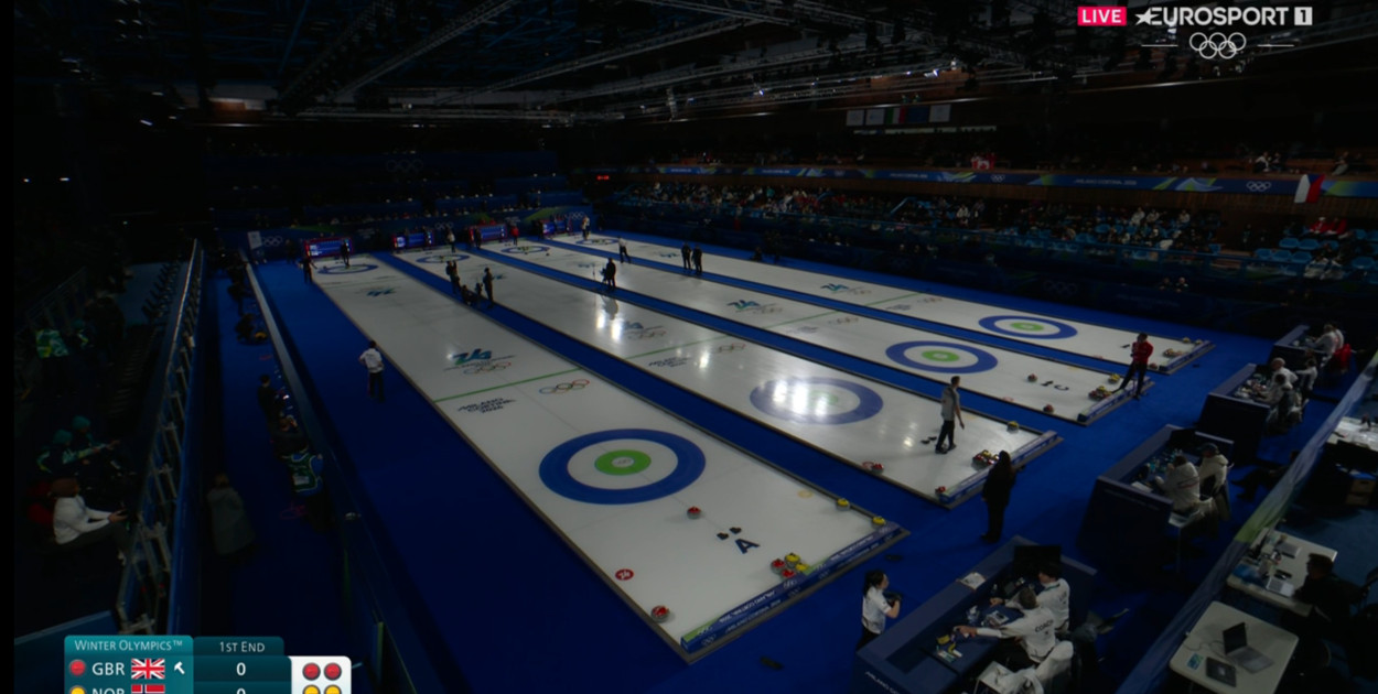 ZIO 2026. Curling. Nie minęło 5 min, a zgasły światła na hali