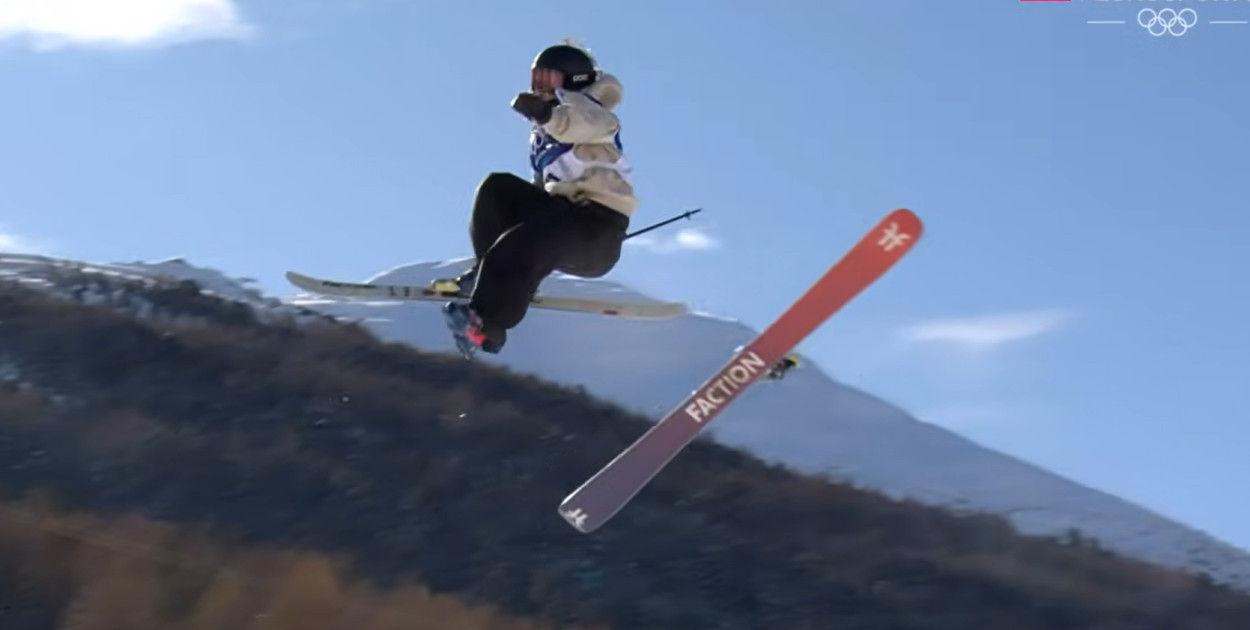 Dramatyczny upadek mistrzyni olimpijskiej! Sarah Hoefflin runęła na stok