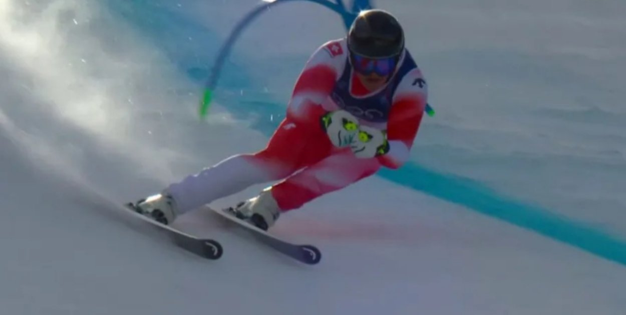 Von Allmen pisze historię igrzysk. Trzy starty, trzy złota