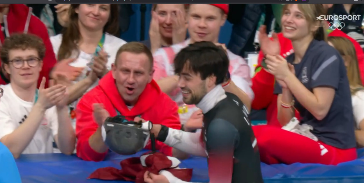 ZIO 2026. Short-track. Trenuje z polską kadrą i zdobył medal olimpijski