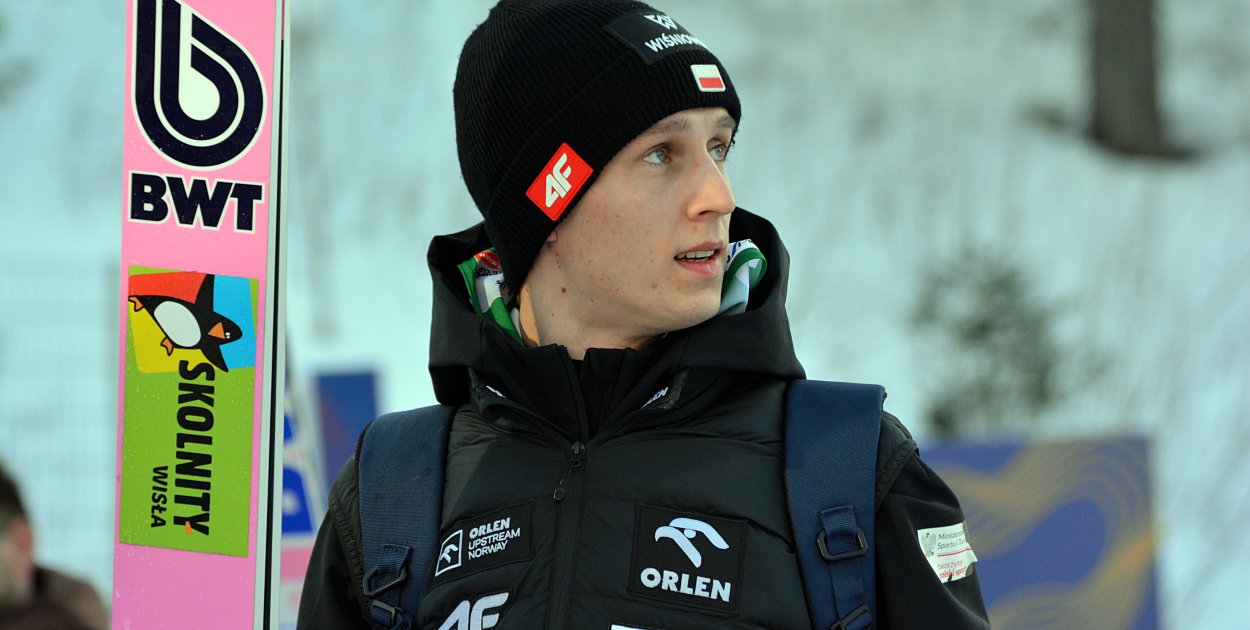 I znów słabe show na skoczni. Wąsek zniesmaczony